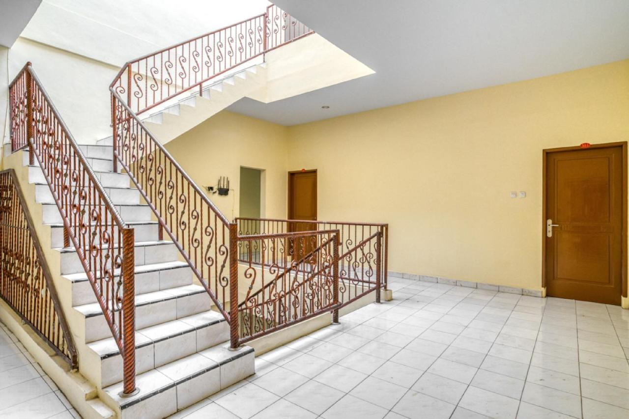 Reddoorz Plus Near Rsud Dr. Pirngadi Medan 2 Экстерьер фото